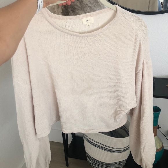 Cream crop sweater - Picture 2 of 4